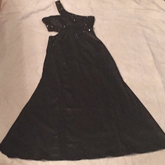 B Smart Juniors Black Gown Dress One Shoulder - Picture 2 of 3